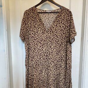 Weekend rayon floral mini dress